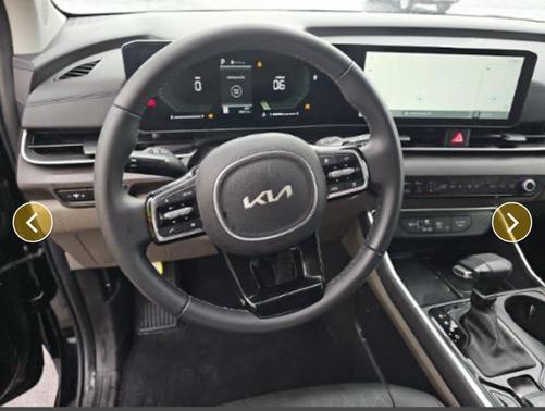 2025 Kia Carnival EX