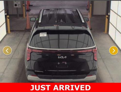 2025 Kia Carnival EX