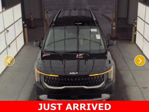 2025 Kia Carnival EX
