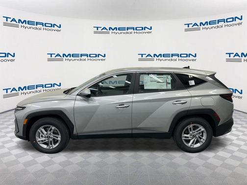 Shimmering Silver 2026 Hyundai TUCSON SE
