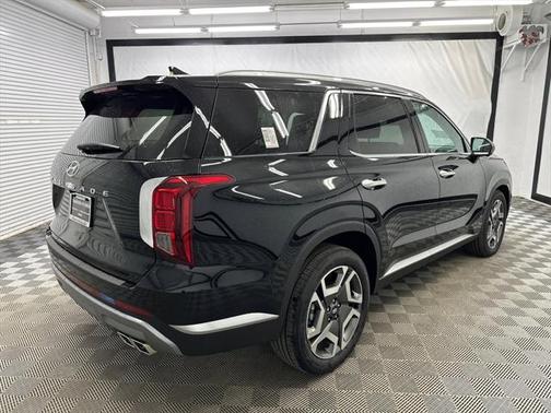 2025 Hyundai PALISADE SEL Premium
