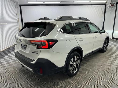 2020 Subaru Outback Touring XT