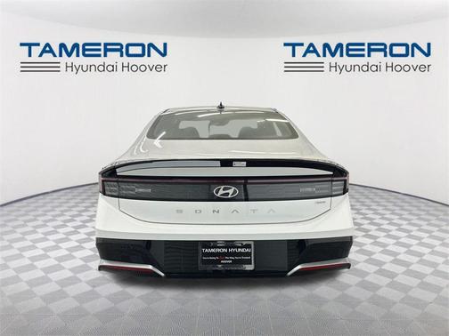 2025 Hyundai SONATA Hybrid SE