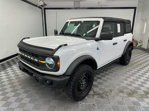 2023 Ford Bronco Black Diamond
