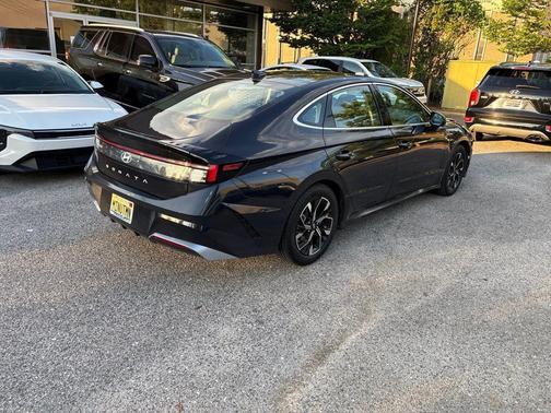 Carbon Blue 2024 Hyundai SONATA SEL