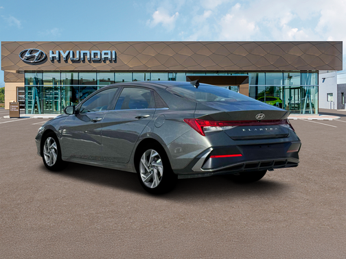 2025 Hyundai ELANTRA SEL