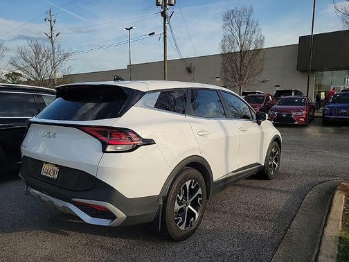 2023 Kia Sportage EX