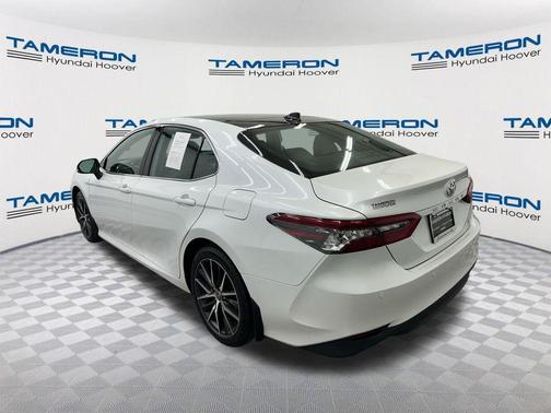 Wind Chill Pearl 2024 Toyota Camry XLE