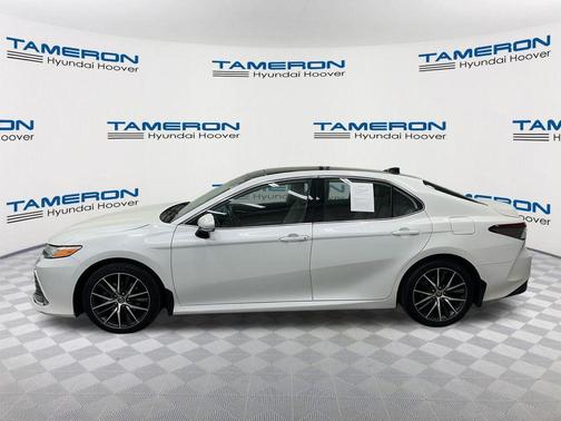 Wind Chill Pearl 2024 Toyota Camry XLE