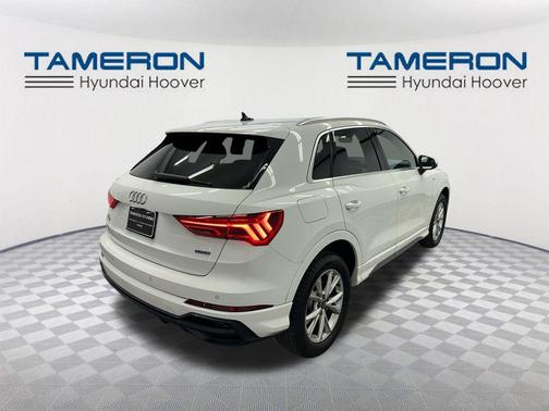 2021 Audi Q3 45 S line Premium