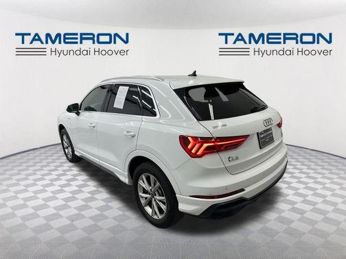 2021 Audi Q3 45 S line Premium