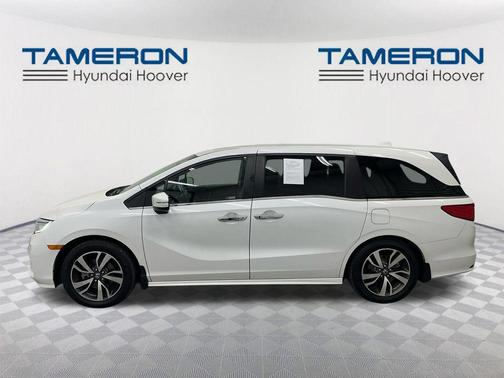 Platinum White Pearl 2021 Honda Odyssey Touring