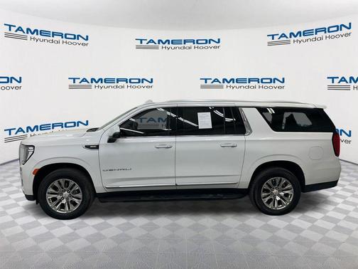 White Frost Tricoat 2021 GMC Yukon XL Denali