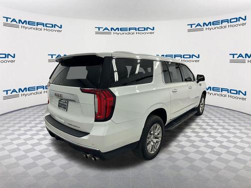 White Frost Tricoat 2021 GMC Yukon XL Denali