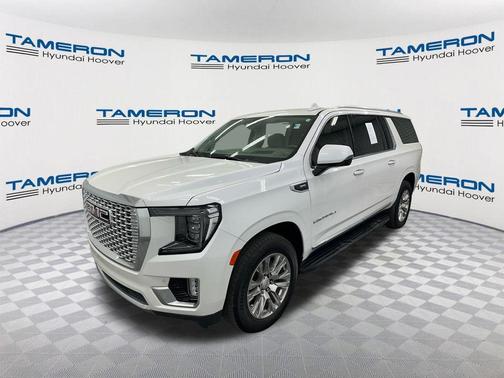 White Frost Tricoat 2021 GMC Yukon XL Denali
