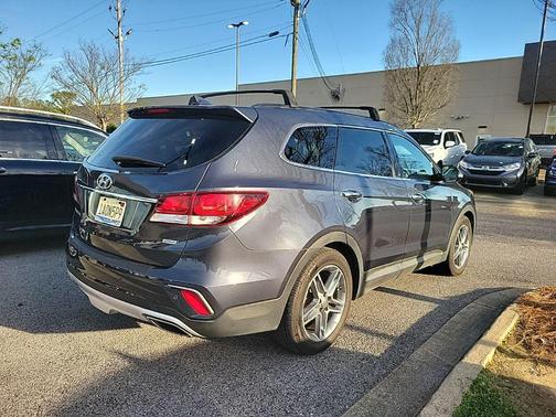 2017 Hyundai SANTA FE SE Ultimate