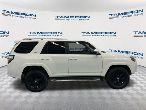Super White 2018 Toyota 4Runner SR5