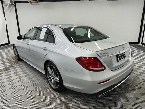 2017 Mercedes-Benz E-Class E 300