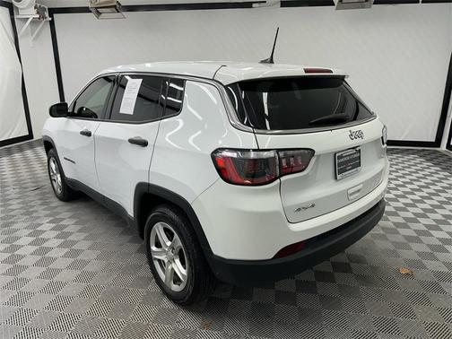 2023 Jeep Compass Sport