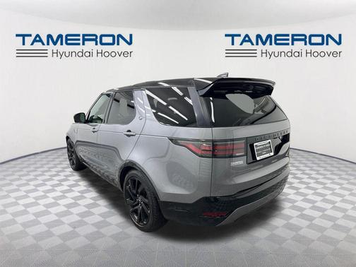 2021 Land Rover Discovery P300 S R-Dynamic