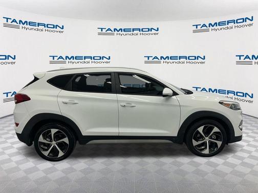 Dazzling White 2018 Hyundai TUCSON Sport