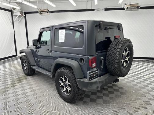 2017 Jeep Wrangler Sport