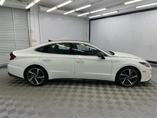2023 Hyundai SONATA SEL Plus