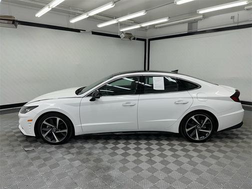 2023 Hyundai SONATA SEL Plus