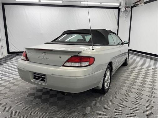Photo 4 of 21 of 2001 Toyota Camry Solara SE V6