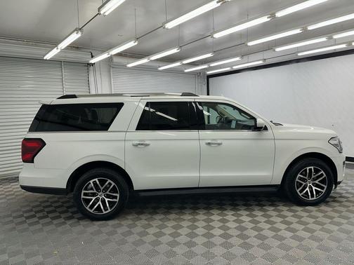 OXFORD WHITE 2024 Ford Expedition Max Limited