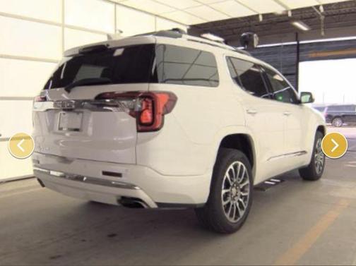 2020 GMC Acadia Denali