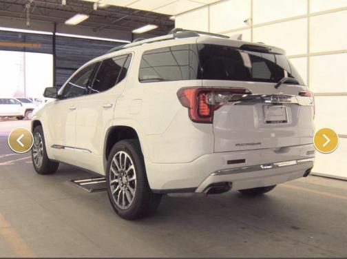 2020 GMC Acadia Denali
