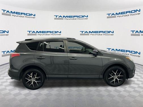 Magnetic Gray Metallic 2016 Toyota RAV4 SE