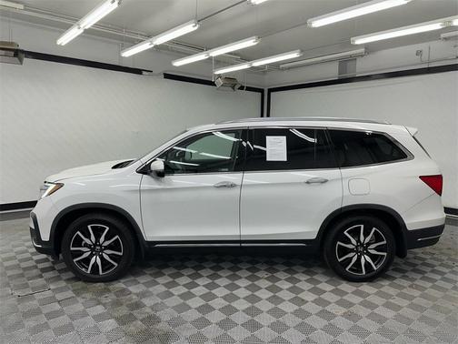 2020 Honda Pilot Touring 8-Passenger
