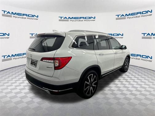 2020 Honda Pilot Touring 8-Passenger