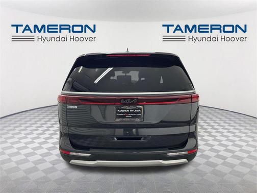 2022 Kia Carnival LXS