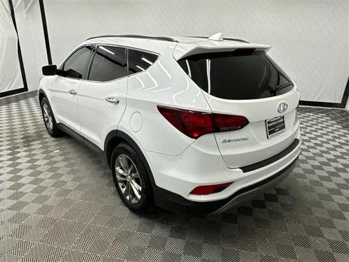 2017 Hyundai Santa Fe Sport 2.0L Turbo