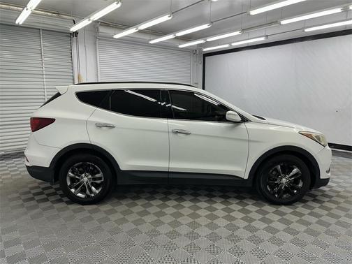 2017 Hyundai Santa Fe Sport 2.0L Turbo