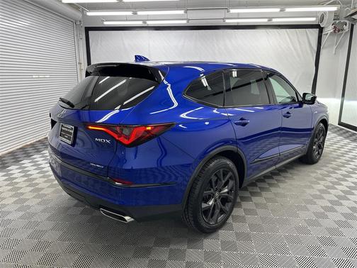 2022 Acura MDX A-Spec Package