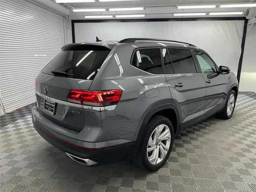 2021 Volkswagen Atlas 3.6L SE w/Technology