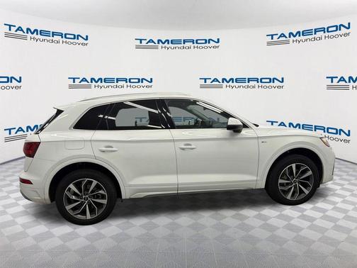 Arkona White 2024 Audi Q5 45 S line Premium Plus