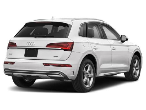 Arkona White 2024 Audi Q5 45 S line Premium Plus