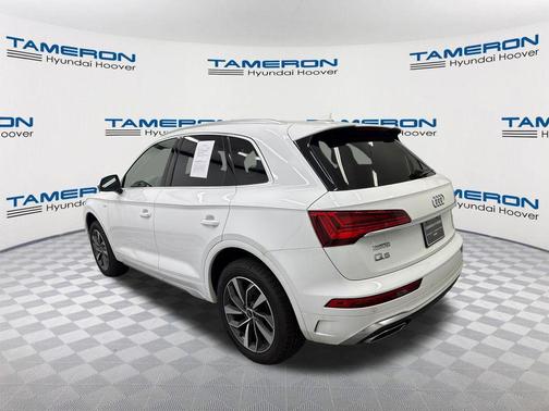 Arkona White 2024 Audi Q5 45 S line Premium Plus