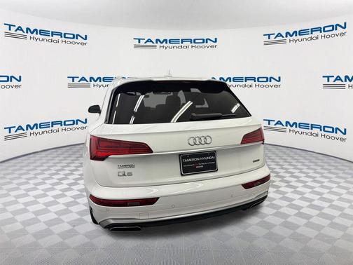 Arkona White 2024 Audi Q5 45 S line Premium Plus