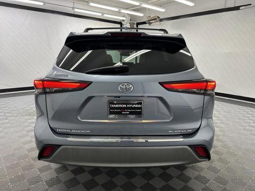 2020 Toyota Highlander Platinum