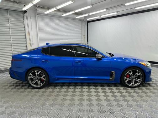 2020 Kia Stinger GT1