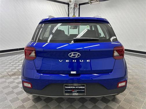 2025 Hyundai VENUE Limited