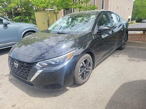 Super Black 2024 Nissan Sentra SV