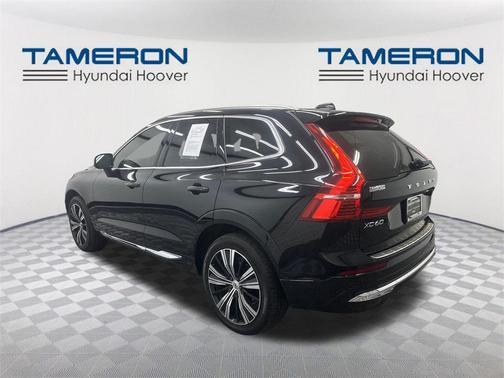 2022 Volvo XC60 B6 Inscription