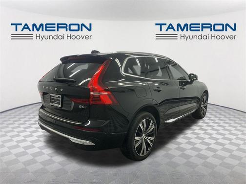 2022 Volvo XC60 B6 Inscription